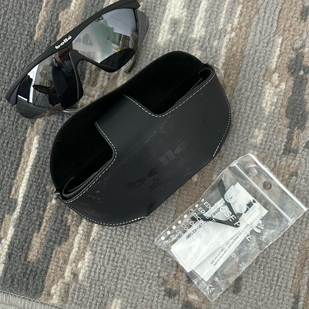 BOLLE MICRO EDGE BLACK SUNGLASSES